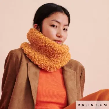 patron-tricoter-tricot-crochet-femme-col-automne-hiver-katia-8040-474-p.webp
