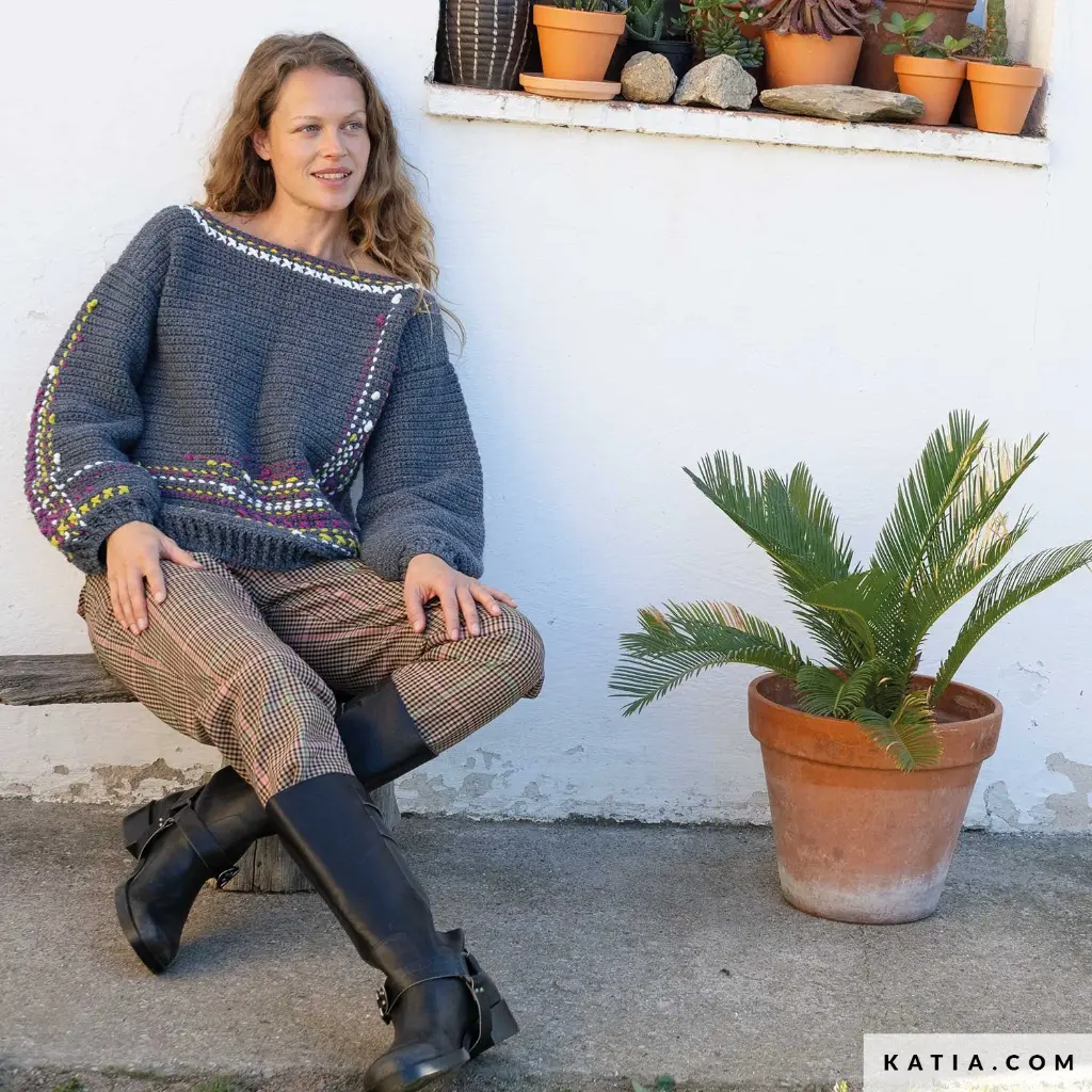 patron-tricoter-tricot-crochet-femme-pull-automne-hiver-katia-6306-6-01-g.webp