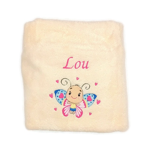 Motif papillon brodé sur linge de bain au choix 