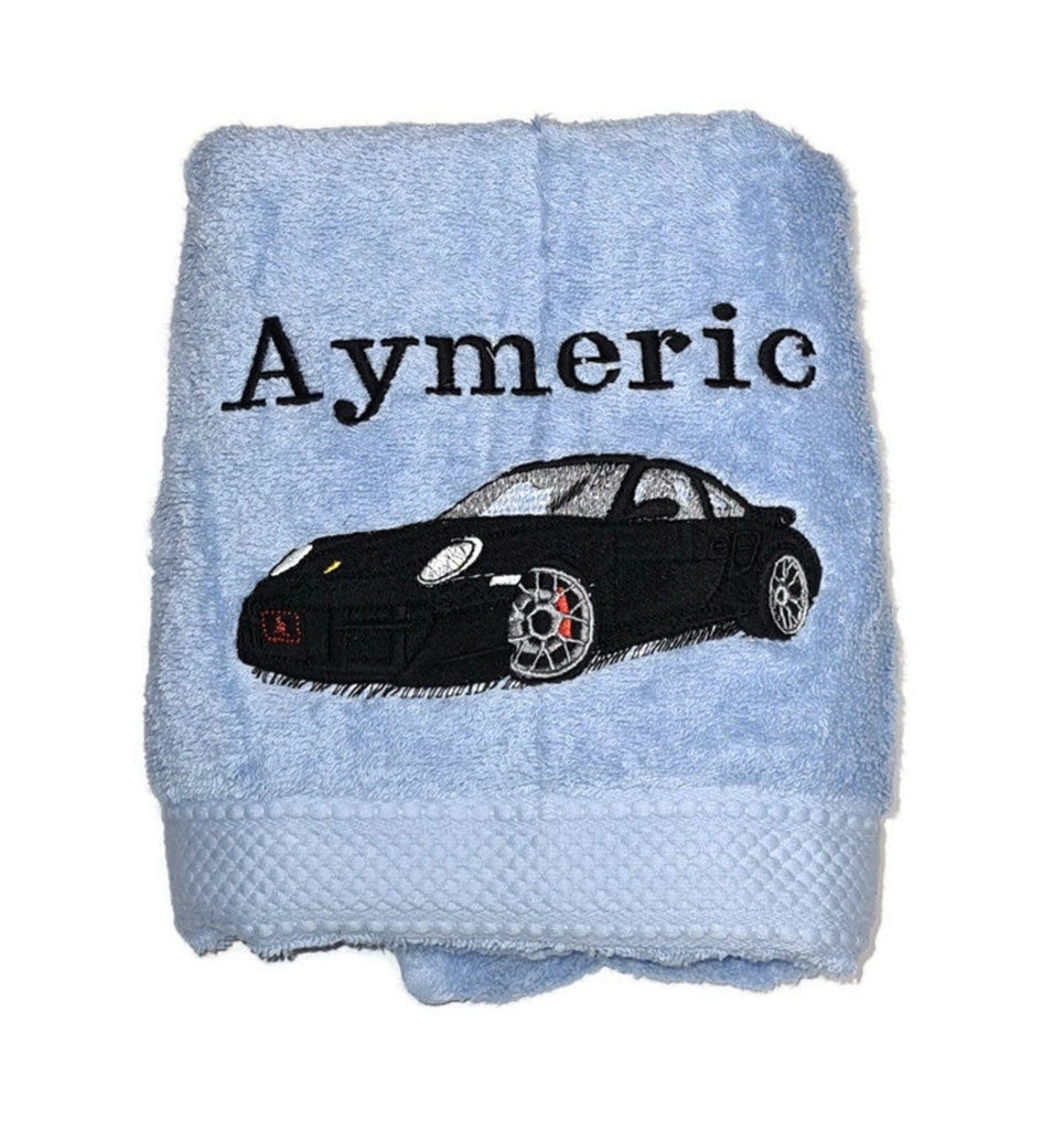 Motif voiture sportive noir brodé sur serviette, drap de bain ou pack complet. Cadeau personnalisé 