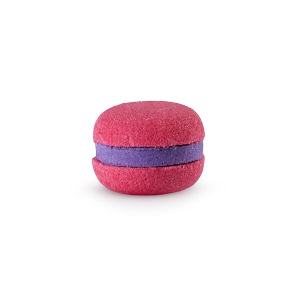 Macaron effervescent pour le bain cassis