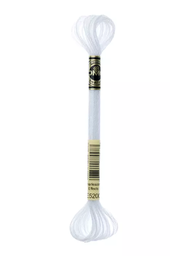 [317WEE5200] Fil à broder Mouliné Métallisé E5200 Lumière blanche nacrée