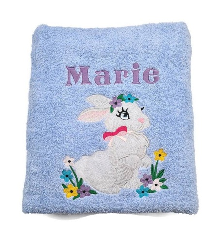 Motif lapin brodé sur linge de bain au choix