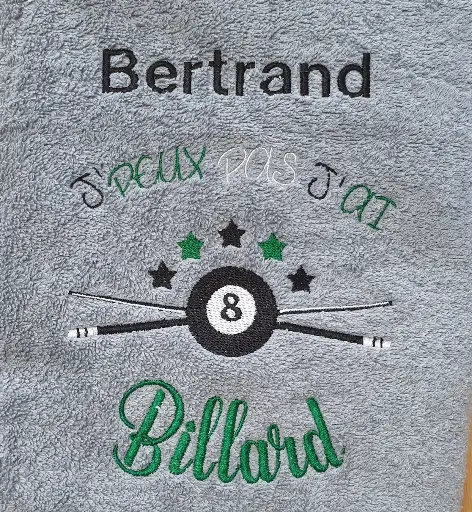 Motif billard brodé sur linge de bain au choix