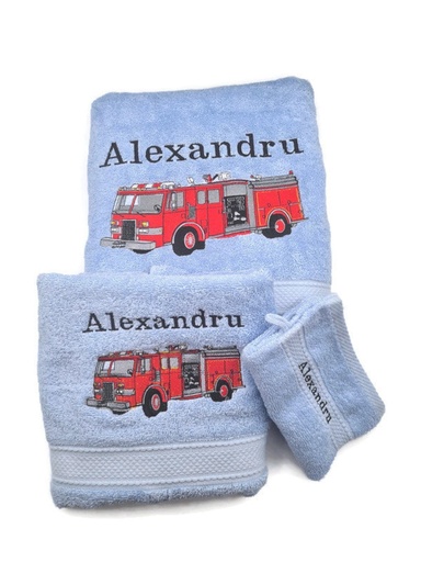 Motif camion de pompier brodé sur serviette, drap de bain ou pack complet. Cadeau personnalisé